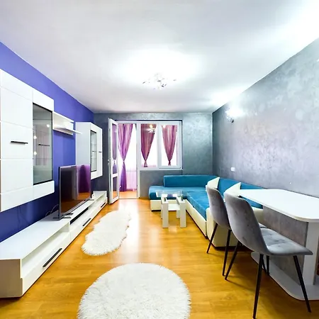 アパート Toni's Place ブラショフ